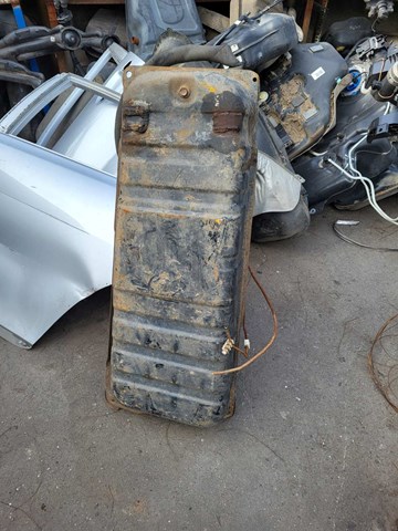 Zbiornik paliwa do Toyota Land Cruiser 90 J9