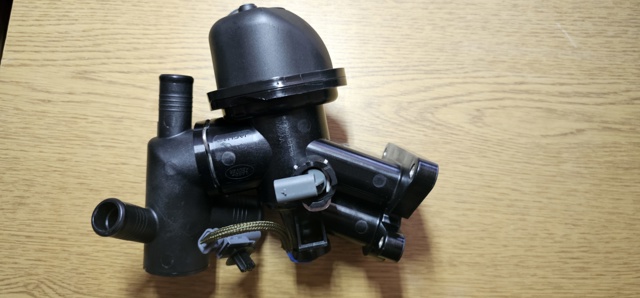 Termostat do Land Rover Range Rover VELAR L560