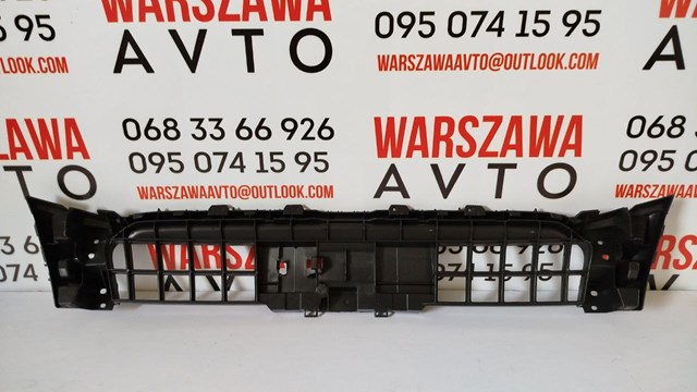 Wspornik atrapy chłodnicy Signeda PAD07038CA cena, od 35,77 USD
