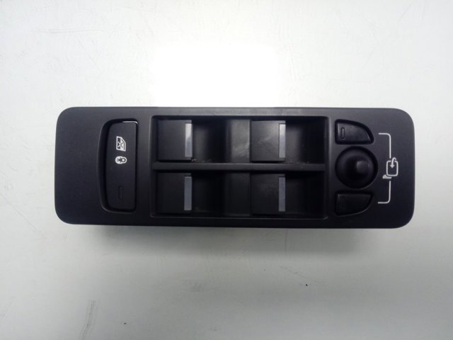 Panel przyciskowy sterowania podnośnikiem szyby przedni lewy LR109008 Land Rover