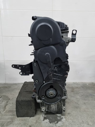 Silnik w komplecie do Skoda SuperB I 3U4