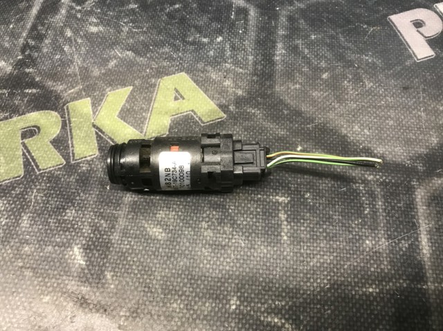 Czujnik temperatury wewnętrznej Ford 3M5T19C734AB