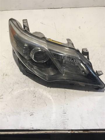 8113033611 Toyota Reflektor prawy
