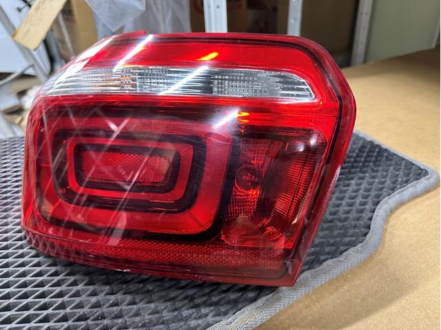 Lampa zespolona tylna lewa Peugeot/Citroen 9817303780 cena, od 165,15 USD