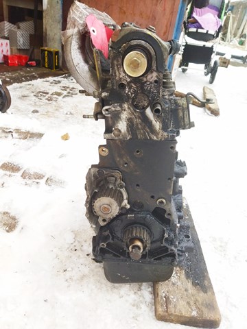 Silnik w komplecie do Peugeot 309 I 10C, 10A