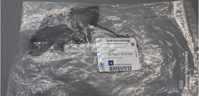 Zaślepka haku holowniczego zderzaka przednia General Motors 13285997 cena, od 7,70 USD