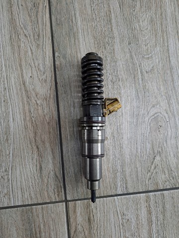 Wtryskiwacz paliwa Volvo 20440388 cena, od 771,47 USD