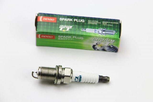 Świeca zapłonowa IK20TT4 Denso