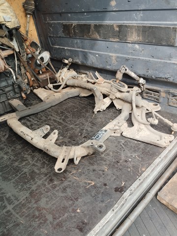 Korpus osi przedniej General Motors 93174594 cena, od 173,66 USD