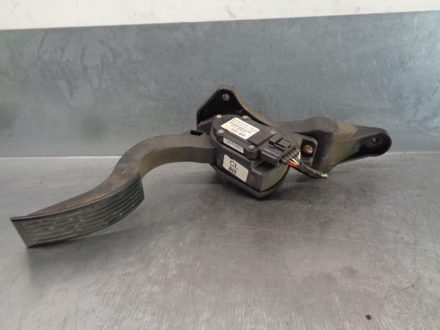  Hyundai/Kia 327262B100