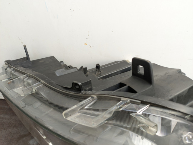 Reflektor prawy A9068200661 Mercedes