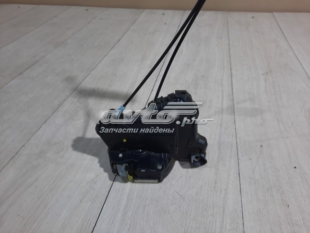 Do koszyka Zamek drzwi przednich lewych Toyota Camry VII V50