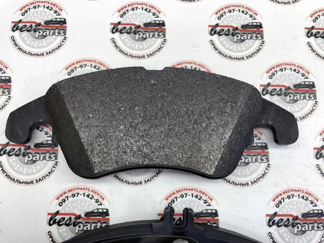 A000420900490 Mercedes Klocki hamulcowe przednie tarczowe