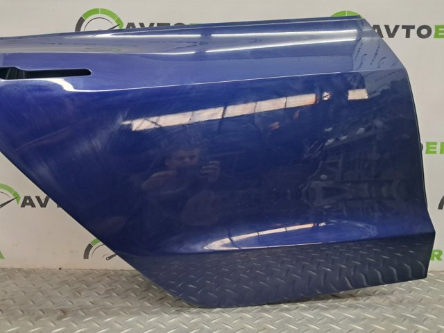  Drzwi tylne prawe Tesla Model 3 
