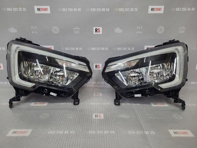 Do koszyka 651009758R Renault (RVI) Maska silnika