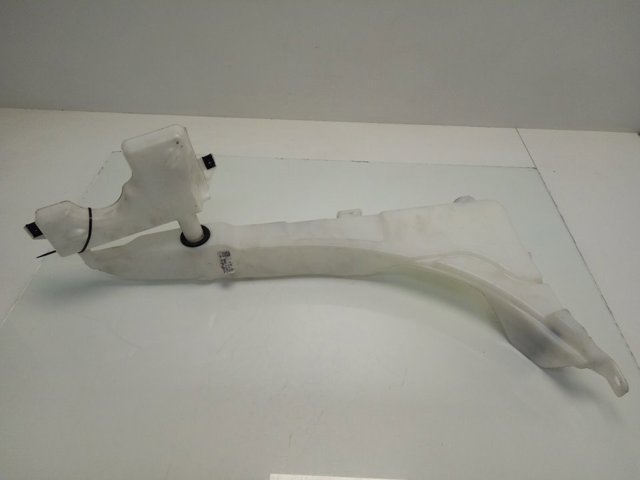 Zbiorniczek spryskiwacza szyb Peugeot/Citroen 9813397080