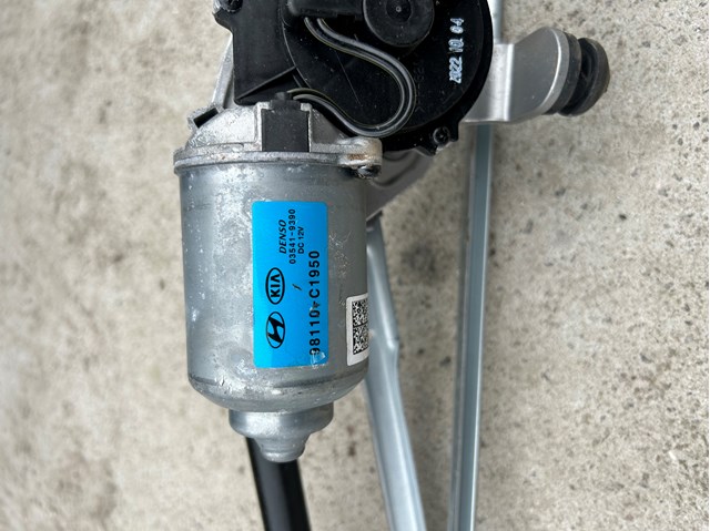 Silniczek wycieraczki szyby przedniej HYUNDAI Sonata VIII