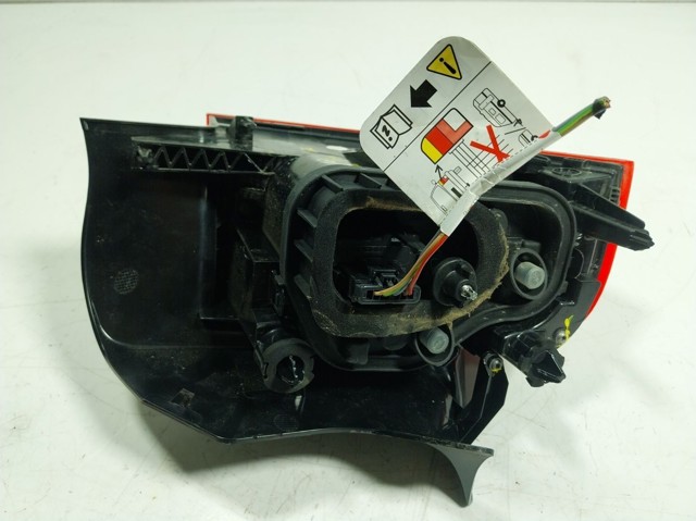 9823950280 Peugeot/Citroen Lampa zespolona tylna prawa zewnętrzna
