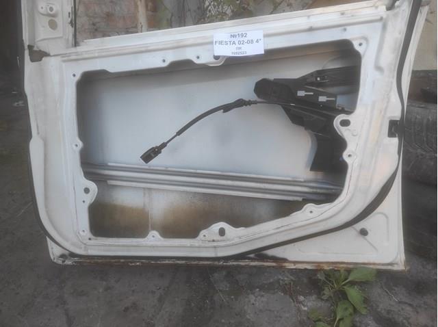  Drzwi przednie prawe Ford Fiesta 