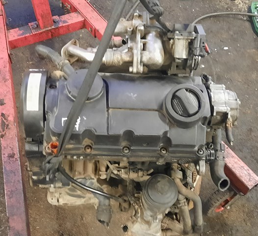 Silnik w komplecie Volkswagen Multivan T5