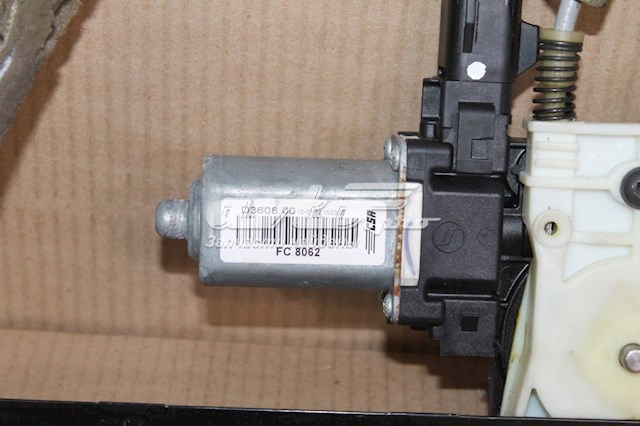 Mechanizm podnoszenia szyby drzwi tylnych prawych Jaguar C2Z26991 cena, od 127,46 USD