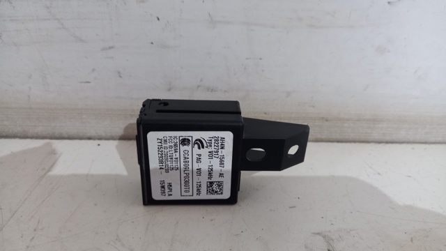 Do koszyka AH4N15607AE Land Rover Sterownik immobilizera