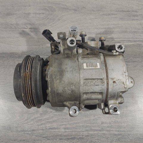 Sprężarka klimatyzacji Ford EV6119D629BB cena, od 567,33 USD