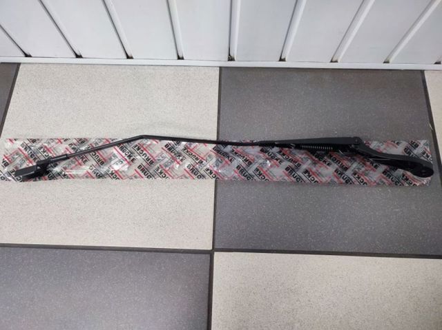 Do koszyka Ramię wycieraczki szyby przedniej Fiat Doblo II 263