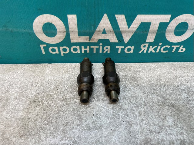 Do koszyka Wtryskiwacz paliwa Renault Megane SCENIC JA0, JA1