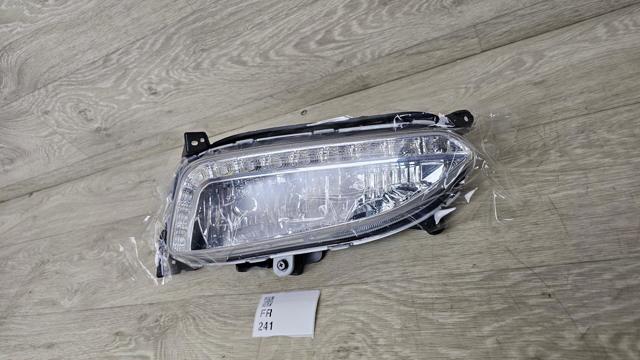 Lampa przeciwmgielna lewa Signeda ZHN2079L cena, od 119,67 USD