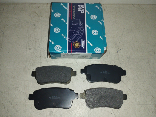 Okładziny (klocki) do hamulców tarczowych tylne Rider RD24820STD cena, od 17,32 USD