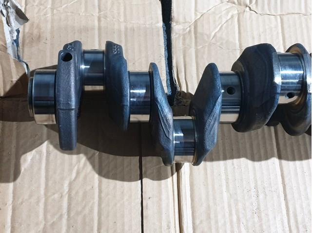 Wał korbowy silnika 11217799970 BMW