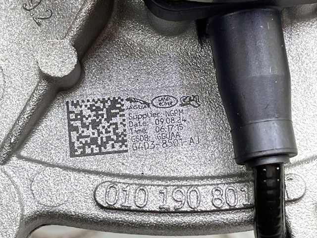 LR116736 Land Rover Pompa chłodząca wodna