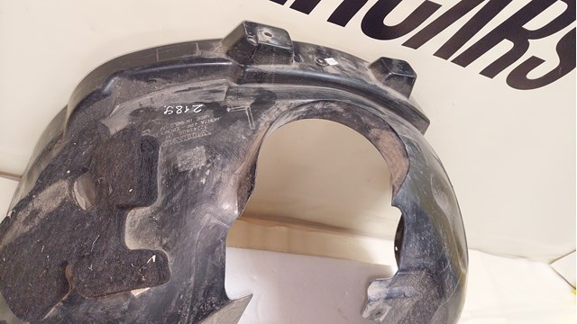 Nadkole błotnika przedniego lewe Volvo XC40 
