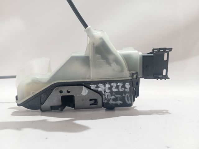 Zamek drzwi przednich lewych 9819027380 Peugeot/Citroen
