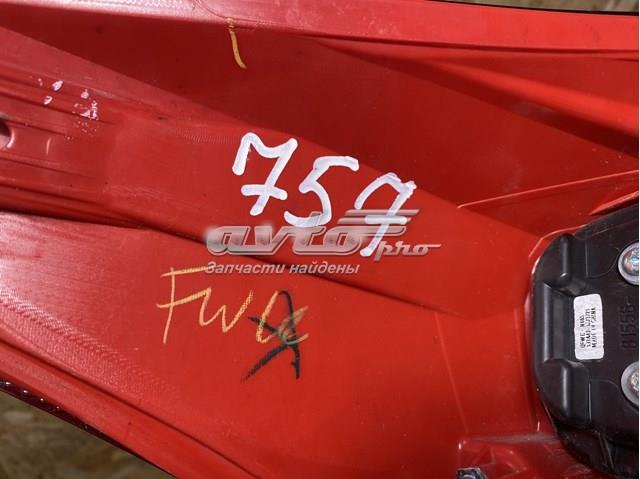 8155602730 Toyota Lampa zespolona tylna prawa wewnętrzna