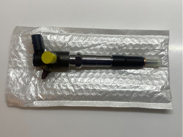 Do koszyka 2011879 Ford Wtryskiwacz paliwa