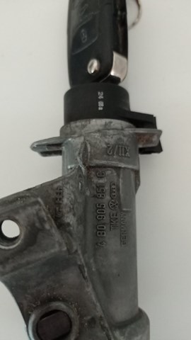 Stacyjka zapłonowa VAG 4B0905851C