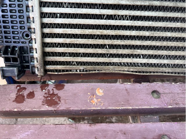 Chłodnica intercoolera 4M0145805G VAG