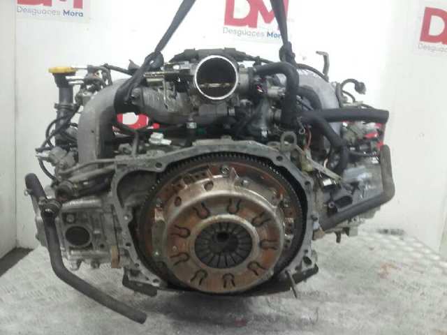 Do koszyka EJ20 Subaru Silnik w komplecie