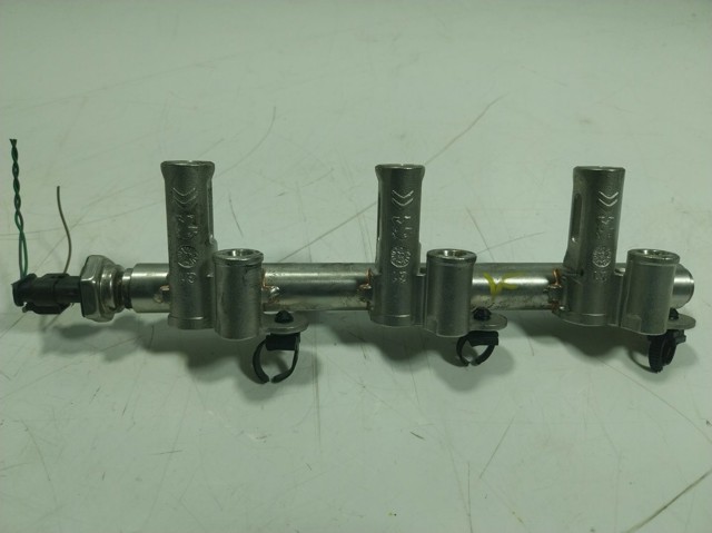 Rozdzielacz paliwa Peugeot/Citroen 9811353880 cena, od 141,31 USD