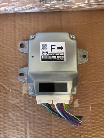 Do koszyka KC9E437E1A Mazda Sterownik elektromechanicznego hamulca postojowego (ręcznego)
