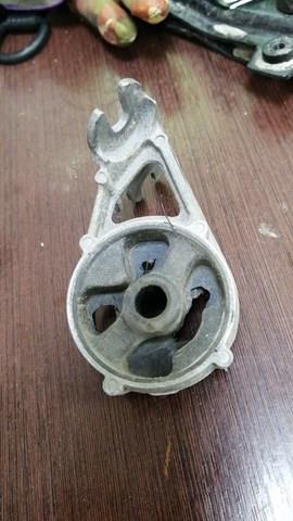 9674325480 Peugeot/Citroen Poduszka mocowania tłumika