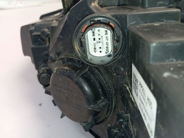 Do koszyka 92101G4510 Hyundai/Kia Reflektor lewy