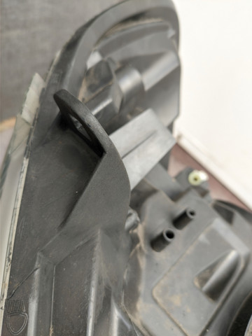 Reflektor prawy Mercedes A9068200661 cena, od 163,09 USD