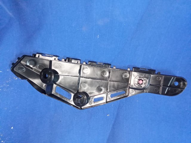 Do koszyka 5214533070 Toyota Wspornik zderzaka przedniego prawy zewnętrzny
