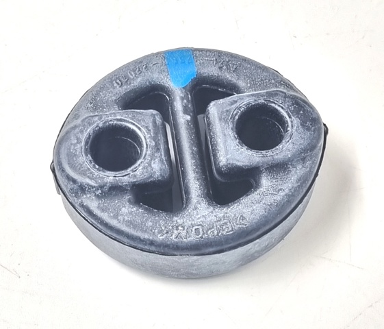 Do koszyka 1756522030 Toyota Poduszka mocowania tłumika