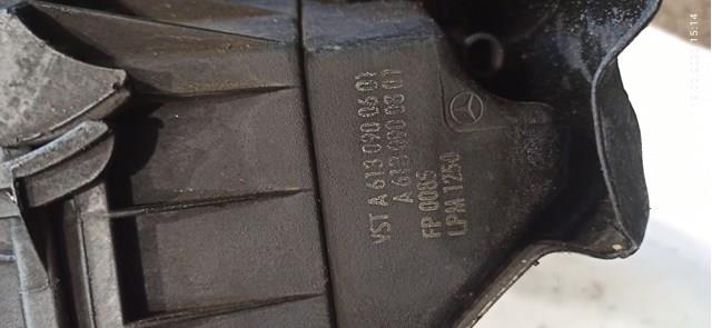  Obudowa filtra powietrza Mercedes E 