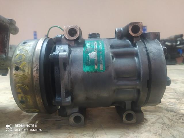 Sprężarka klimatyzacji Chrysler Voyager I ES minivan (1984 - 1995) cena, od 169,09 USD