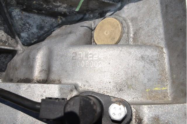 Do koszyka Mechaniczna skrzynia biegów w komplecie Peugeot 806  221